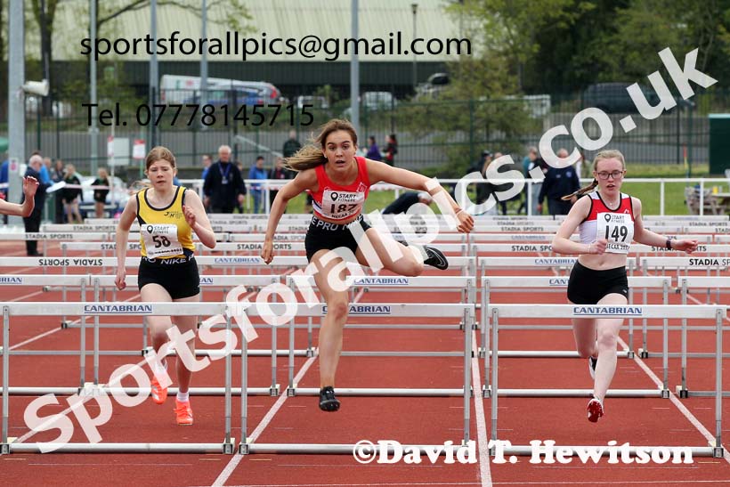 Hurdles, 2021 NECAA Middlesbrough Open Meting, Sunday, May 9th. Photo: David T. Hewitson/Sports for All Pics